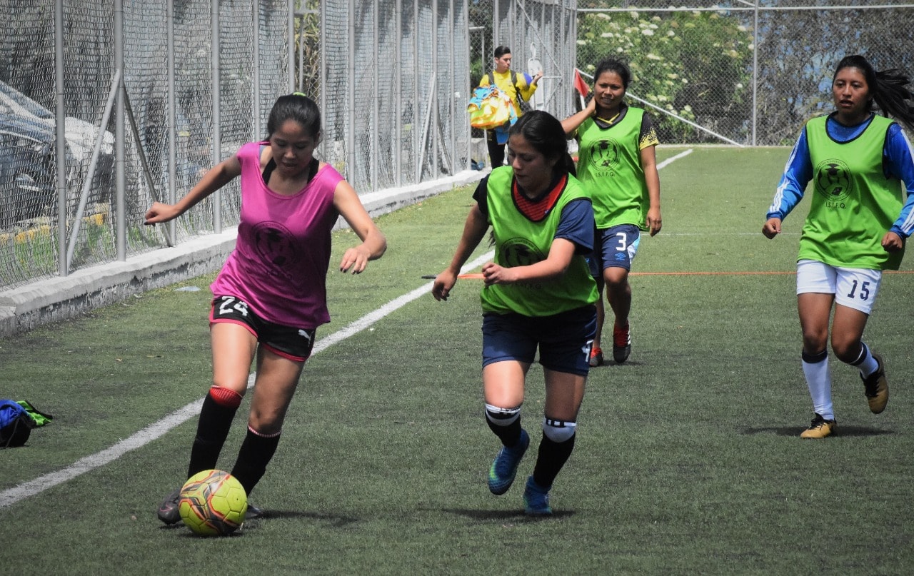 Sports health in a specialized soccer institute for technical ...